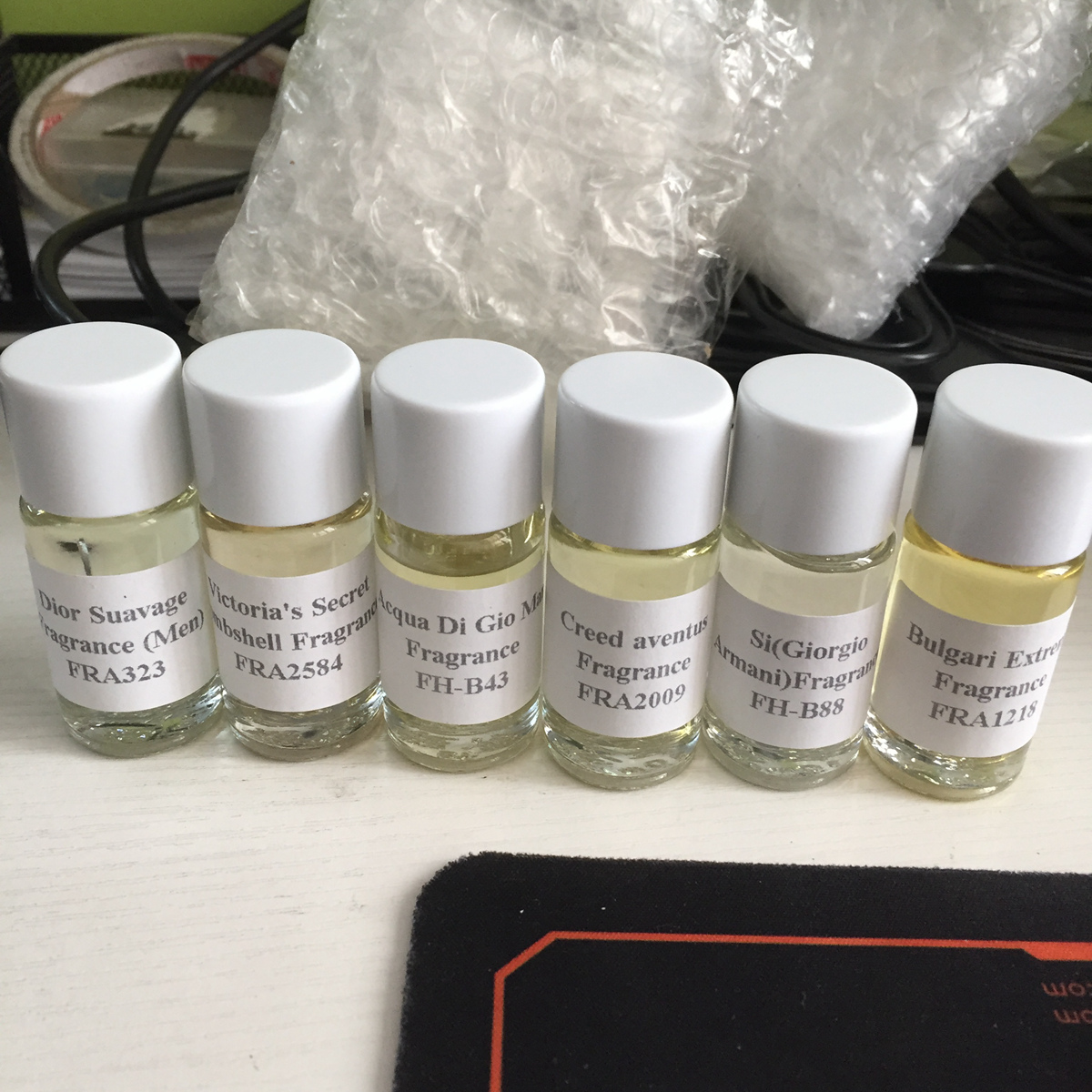 Perfume oil Perfume oil