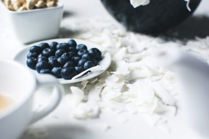1604569392276328.jpg blueberries-on-coconut-flakes.jpg