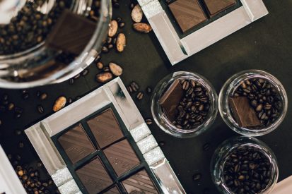 dark-roasted-coffee-beans-and-dark-chocolate.jpg