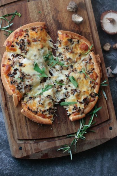 the-mushroom-pizza.jpg