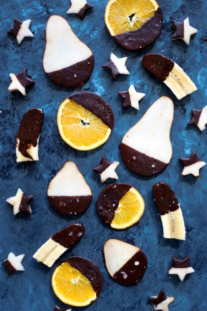 fruits-dipped-in-chocolate.jpg