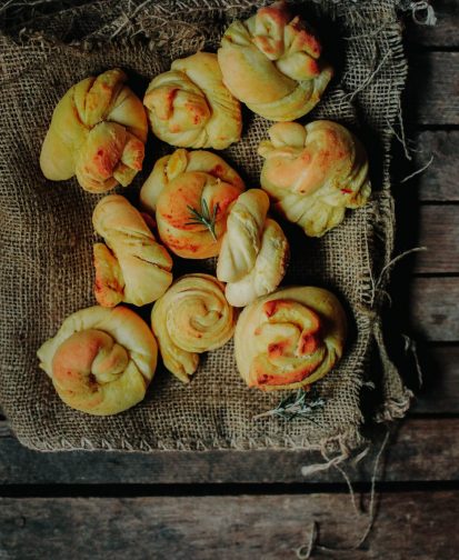 garlic-rolls.jpg