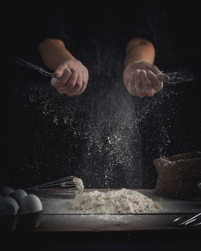 mae-mu-baking.jpg